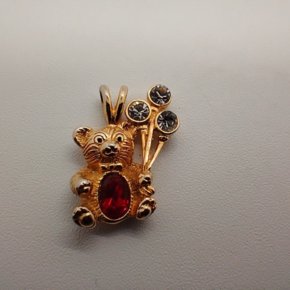 Bear Pendant Signed D.M.99 Gold Tone July Birthstone Red Belly Crystal Balloons - Picture 3 of 15